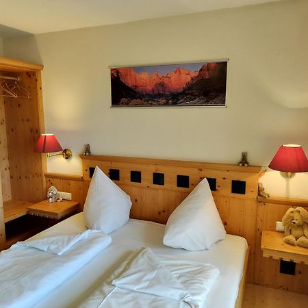 Hotel Hirsch Rothenberg Buitenkant foto