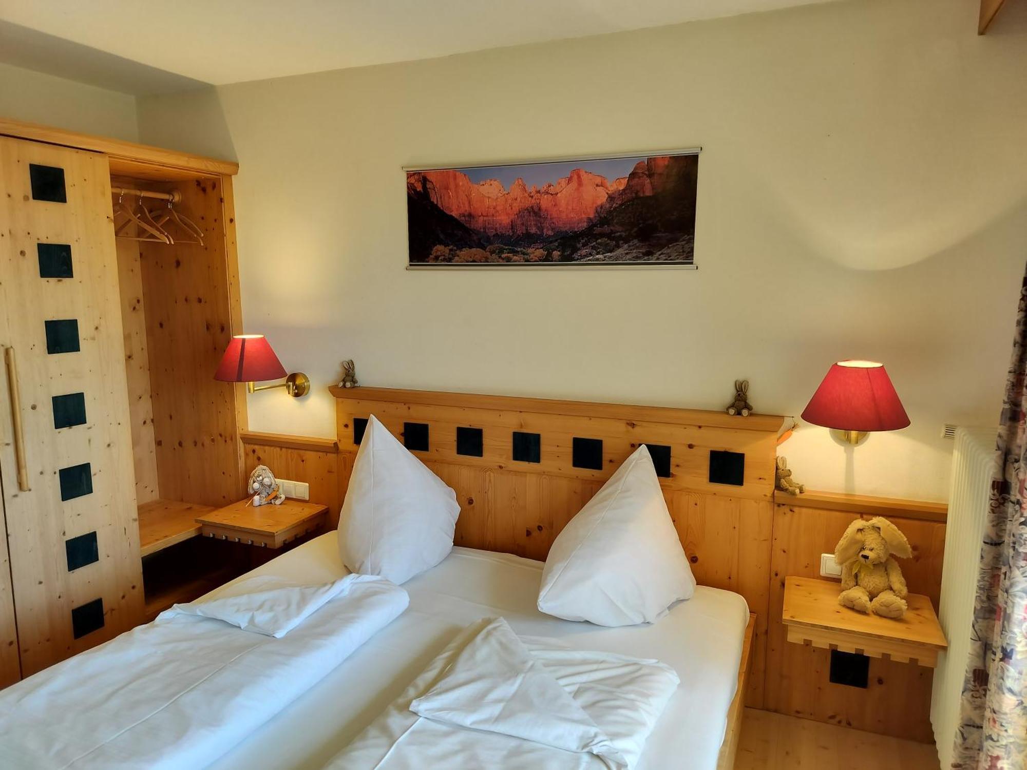 Hotel Hirsch Rothenberg Buitenkant foto