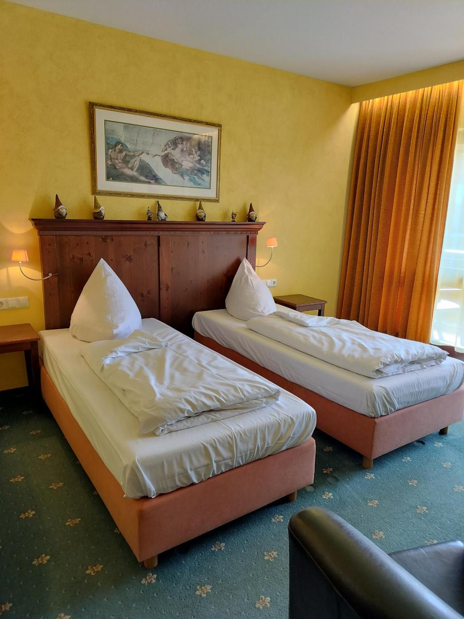 Hotel Hirsch Rothenberg Buitenkant foto