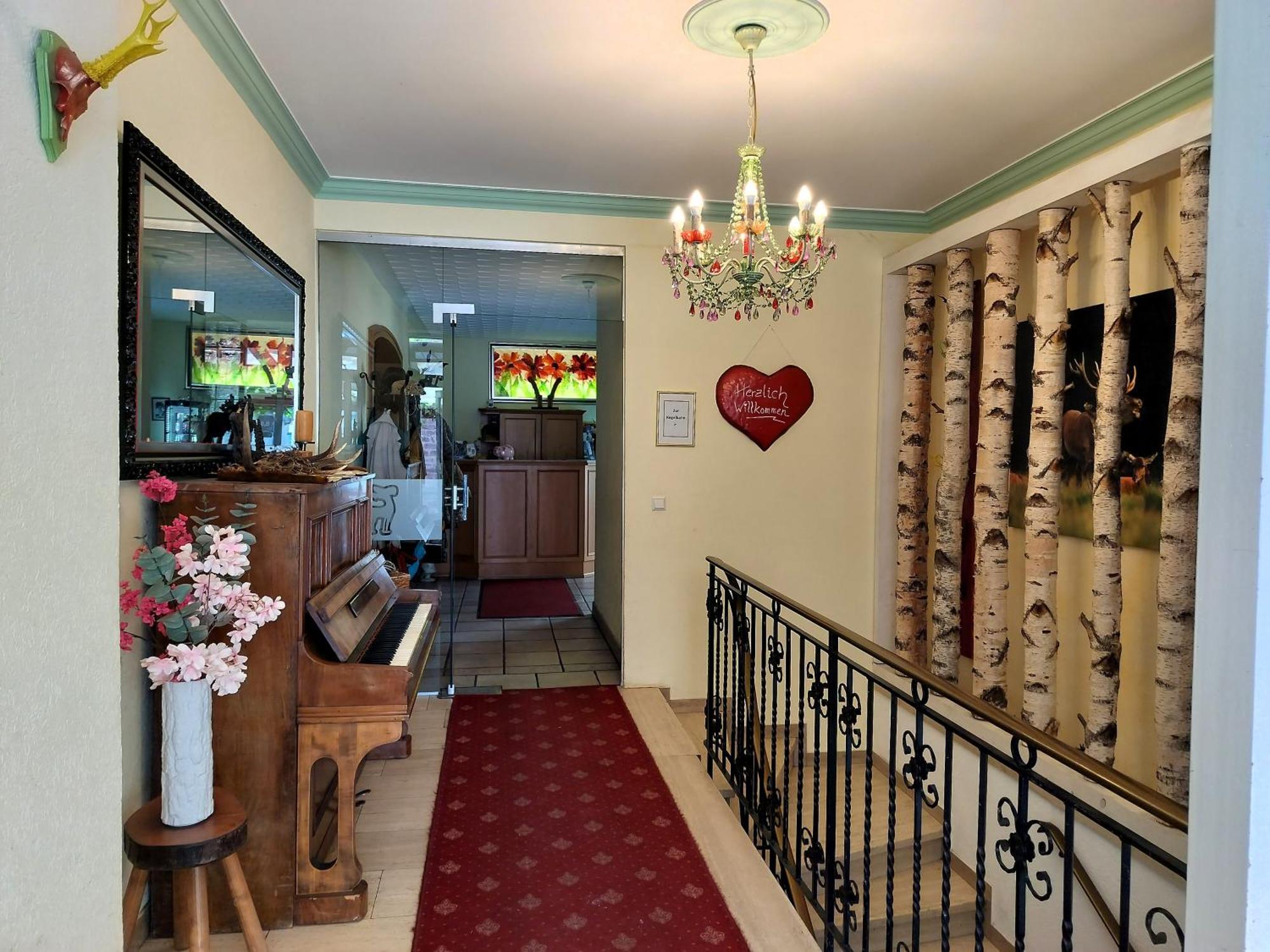 Hotel Hirsch Rothenberg Buitenkant foto