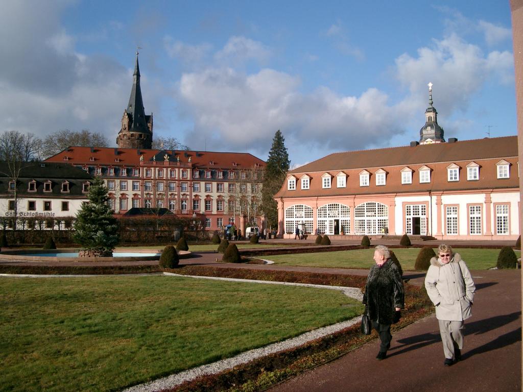 Hotel Hirsch Rothenberg Buitenkant foto